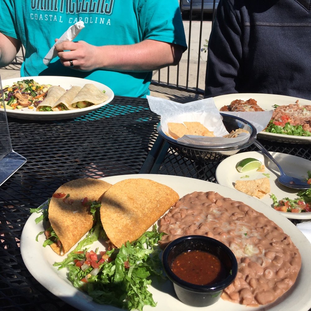 Amigos Aca Y alla - Fish tacos, beef enchiladas, crispy tacos - Mexican Near Me - Richardson, Texas Amigos Aca Y alla - Fish tacos, beef enchiladas, crispy tacos - Mexican Near Me - Richardson, Texas