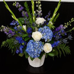 Leading Floral - Uplifting sympathy arrangement