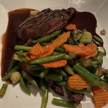 3 Rivers Grill - Filet mignon - American Near Me - Hood River, Oregon