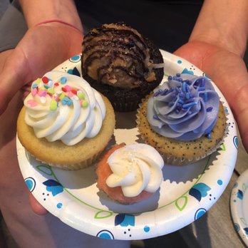 Milk & Cake - Small Pink Champagne- clockwise-birthday cake, German Chocolate, Almond Poppyseed Lavender - Ice Cream & Frozen Yogurt Near Me - Denver, Colorado