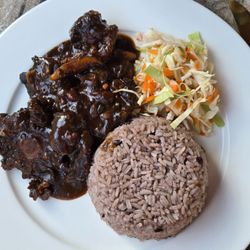 Calypso Cove - Oxtail with rice and beans