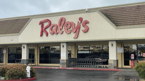 Raley's by null