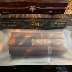 Michaels Tobacco of Keller
