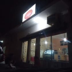Delishus Bakery & Yogurth