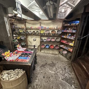 Miner's Diner - Candy mine - American Near Me - Julian, California