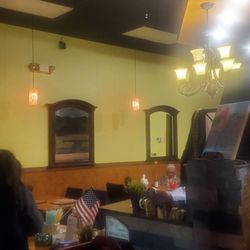 Black Pearl Asian Fusion - Simple dinning area and cater to take outs as well.