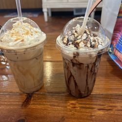 Bagels & Boba Cafe - Caramel latte and Snickers latte