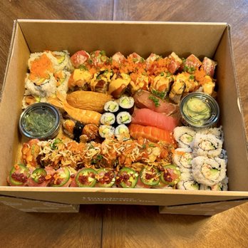 WYNN Sushi Box - Sushi Bars Near Me - Sacramento, California