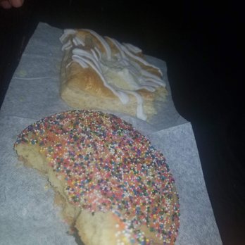 El Prado Bakery - Desserts Near Me - El Paso, Texas
