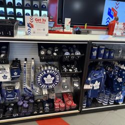 Sportchek - Merchandise