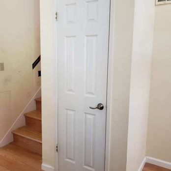 Folsom Remodel - Stair entrance before Dave - General Contractors Near Me - Folsom, California Folsom Remodel - Stair entrance before Dave - General Contractors Near Me - Folsom, California