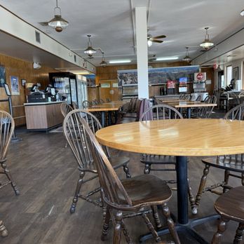 Cedar Pass Lodge Cafe - Cafes Near Me - Interior, South Dakota Cedar Pass Lodge Cafe - Cafes Near Me - Interior, South Dakota
