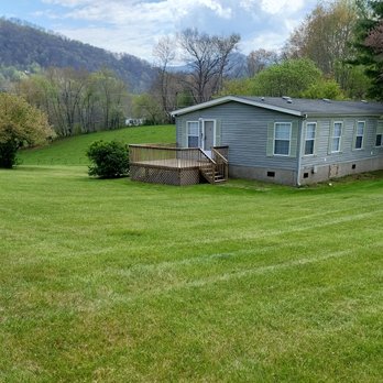 Full Moon Lawn Care - Mowing - Lawn Services Near Me Full Moon Lawn Care - Mowing - Lawn Services Near Me