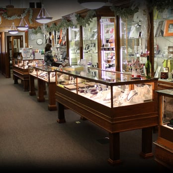Kiess Jewelry - Jewelry Near Me - Coldwater, Michigan Kiess Jewelry - Jewelry Near Me - Coldwater, Michigan