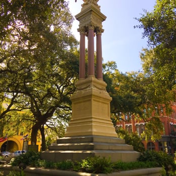 Wright Square - Parks Near Me - Savannah, Georgia