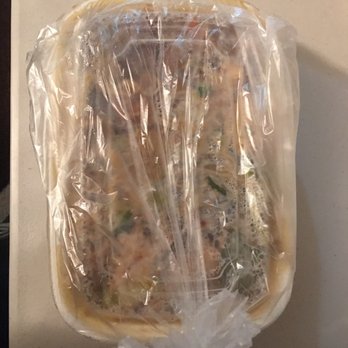 New Grand Chinese Kitchen - I really appreciated this Lo Mein Combo dish being put in a plastic bag to prevent a mess. - Chinese Near Me - Chicago, Illinois New Grand Chinese Kitchen - I really appreciated this Lo Mein Combo dish being put in a plastic bag to prevent a mess. - Chinese Near Me - Chicago, Illinois