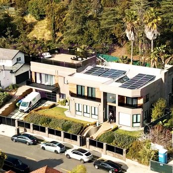 Essentialyfe - 7911 Oceanus Dr Los Angeles | CA 90046 - Property Management Near Me - Los Angeles, California Essentialyfe - 7911 Oceanus Dr Los Angeles | CA 90046 - Property Management Near Me - Los Angeles, California