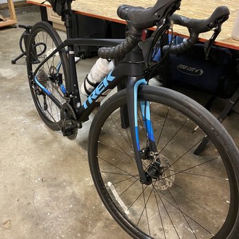 Jax Bicycle Center - 2019 Trek Domane SL 5 - Bikes Near Me - Long Beach, California