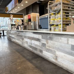 Tacos El Goloso - The counter