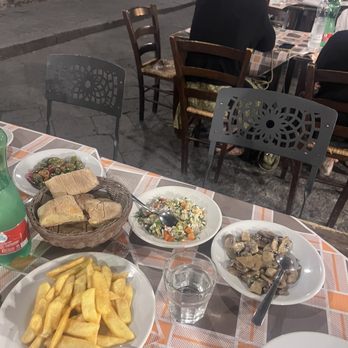 Trattoria Da Mario - Sicilian Near Me - Catania, Connecticut