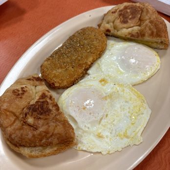 Dandee Donut Factory - Donuts Near Me - Margate, Florida