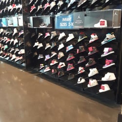 foot locker ala moana