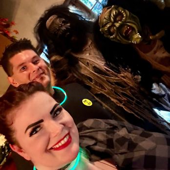 Knott's Scary Farm - Scary selfie - Amusement Parks Near Me - Buena Park, California Knott's Scary Farm - Scary selfie - Amusement Parks Near Me - Buena Park, California