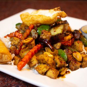 Royal YUM - Crispy Tofu Kung Pao. Lunch special. - Thai Near Me - Denton, Texas Royal YUM - Crispy Tofu Kung Pao. Lunch special. - Thai Near Me - Denton, Texas