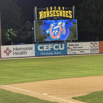 Robin Roberts Stadium - Stadiums & Arenas Near Me - Springfield, Illinois Robin Roberts Stadium - Stadiums & Arenas Near Me - Springfield, Illinois