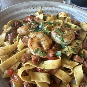 Smokehouse - Huge portions! Delicious pasta! - Bars Near Me - Abilene, Texas Smokehouse - Huge portions! Delicious pasta! - Bars Near Me - Abilene, Texas