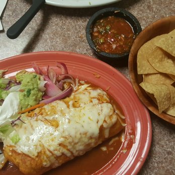 Cañadas Grill - I was told "if a place has great salsa the food is usually great too".. - Mexican Near Me - Long Beach, California