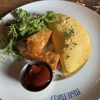 Bluebird - Omelet - Steakhouses Near Me - Banff, Alberta