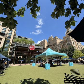 Howdy Child - Outdoor seating area views! - Barbeque Near Me - San Antonio, Texas