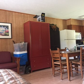 Florence Marina State Park - Inside the efficiency cottage. Cozy and comfy! - Parks Near Me - Omaha, Georgia Florence Marina State Park - Inside the efficiency cottage. Cozy and comfy! - Parks Near Me - Omaha, Georgia