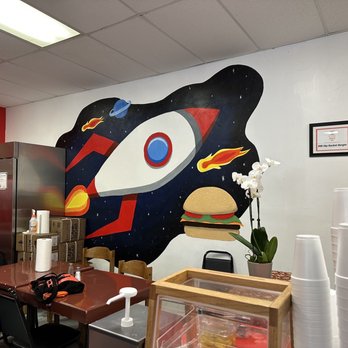 Sky Rocket Burger - Inside - Burgers Near Me - Dallas, Texas Sky Rocket Burger - Inside - Burgers Near Me - Dallas, Texas