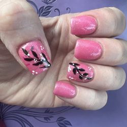 Hollywood Nails - Nails
