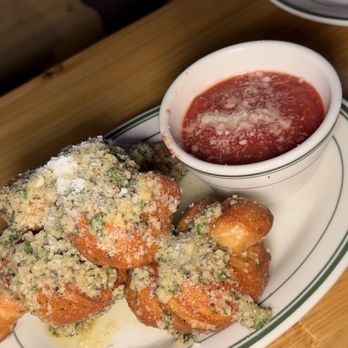 Pizza Bruno - garlic rolls - Pizza Near Me - Orlando, Florida Pizza Bruno - garlic rolls - Pizza Near Me - Orlando, Florida