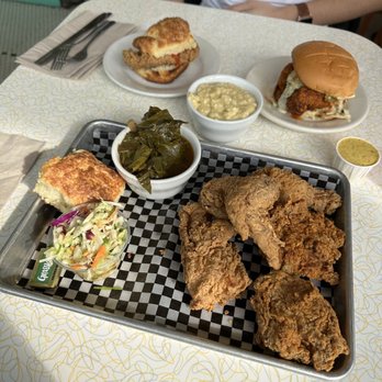 Lou's Luncheonette - Half fried chicken w/collard greens, biscuit and cole slaw - Barbeque Near Me - Sonoma, California Lou's Luncheonette - Half fried chicken w/collard greens, biscuit and cole slaw - Barbeque Near Me - Sonoma, California