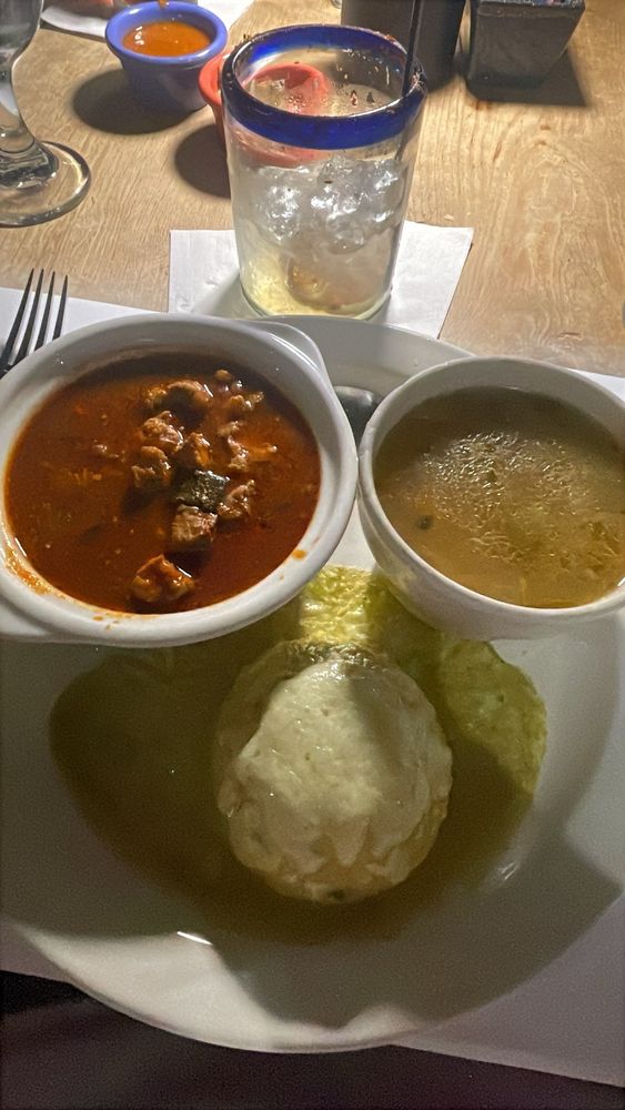 Tono's Bar and Grill