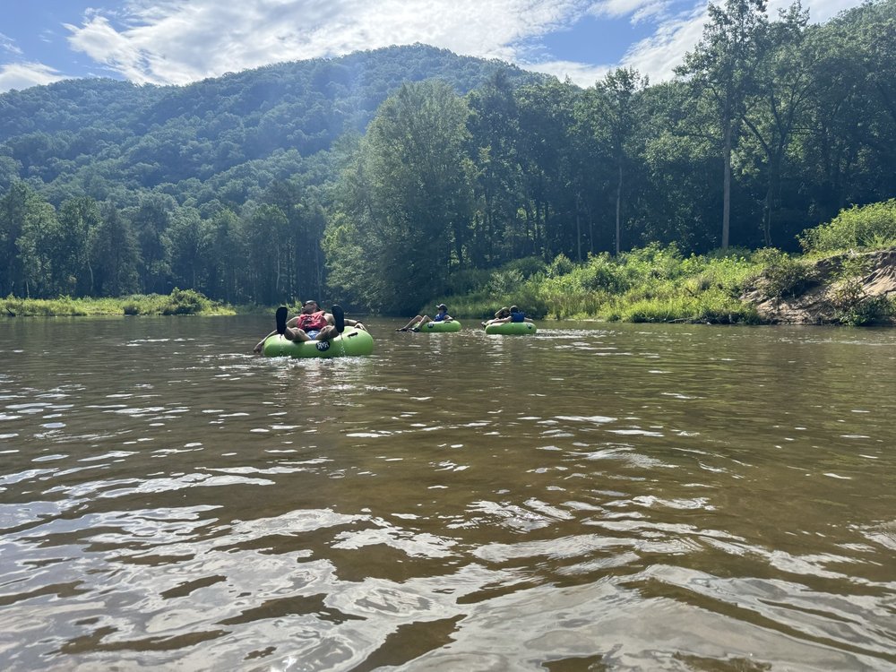 Green River Adventures Logo