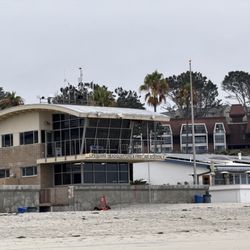 Del Mar City Beach - Lifeguard center