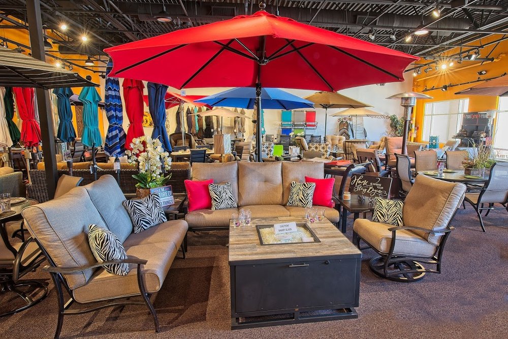 CALIFORNIA PATIO Updated July 2024 13 Reviews 79305 Hwy 111, La