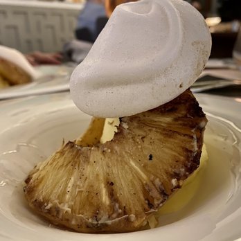 Oben - a pineapple with whipped cream on top - Wine Bars Near Me - Boerne, Texas