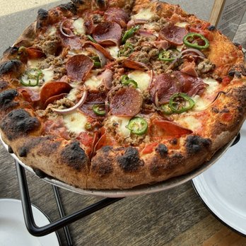 DERU Market - Beef pizza - Pizza Near Me - Kirkland, Washington DERU Market - Beef pizza - Pizza Near Me - Kirkland, Washington