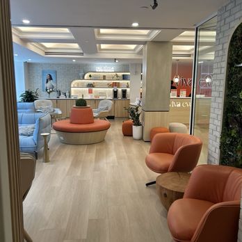 Viva Eve - Lounge area + tea bar - Obstetricians & Gynecologists Near Me - New York, New York Viva Eve - Lounge area + tea bar - Obstetricians & Gynecologists Near Me - New York, New York