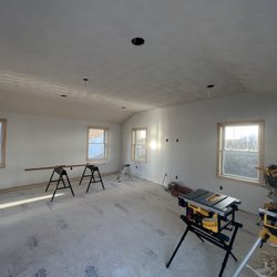 Amg Plastering & Painting - Finish carpentry