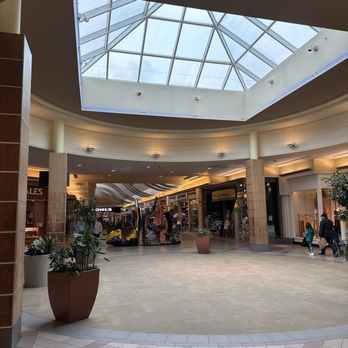 University Mall - Shopping Centers Near Me - South Burlington, Vermont University Mall - Shopping Centers Near Me - South Burlington, Vermont