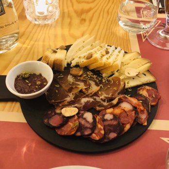 Alfama Cellar - Cheese and meat board - Portuguese Near Me - Lisbon, 11 Alfama Cellar - Cheese and meat board - Portuguese Near Me - Lisbon, 11