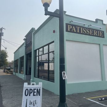 Left Bank Pastry - Shop side - Bakeries Near Me - Olympia, Washington Left Bank Pastry - Shop side - Bakeries Near Me - Olympia, Washington