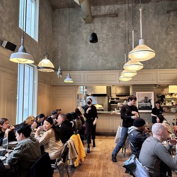 Medina Cafe - Breakfast & Brunch Near Me - Vancouver, British Columbia